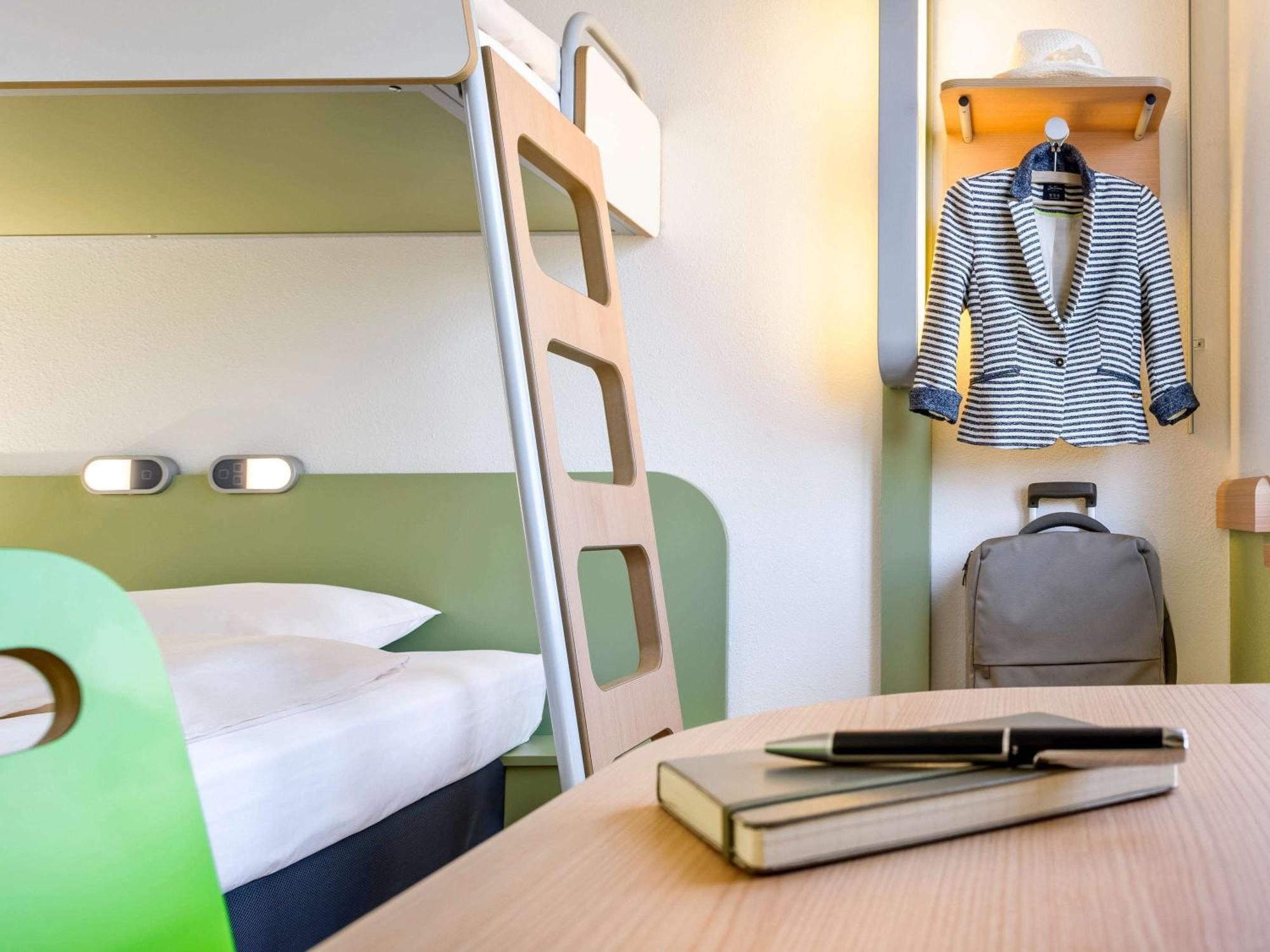 Ibis Budget Tarbes Dış mekan fotoğraf