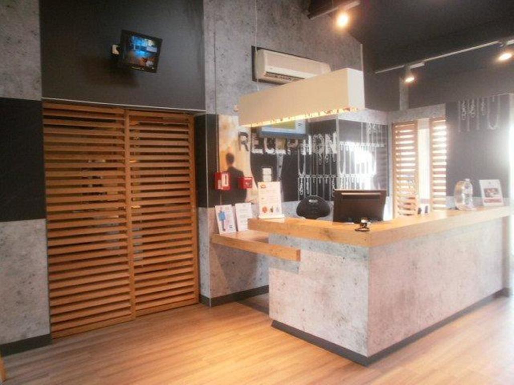 Ibis Budget Tarbes Dış mekan fotoğraf