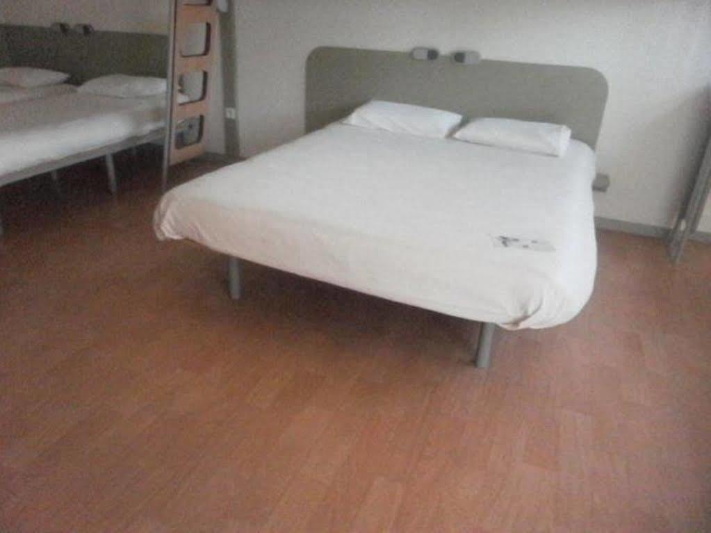 Ibis Budget Tarbes Dış mekan fotoğraf